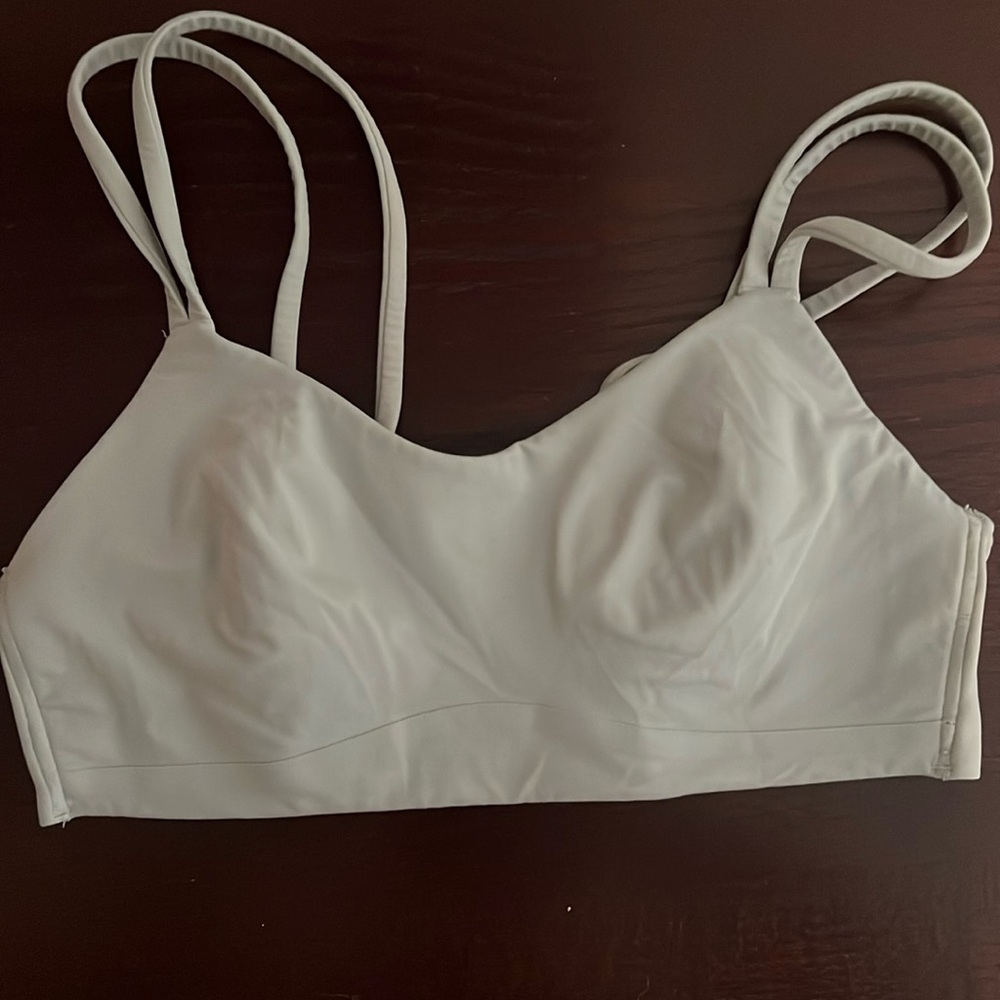 Lululemon bra